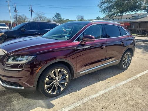 2022 Lincoln Nautilus Reserve