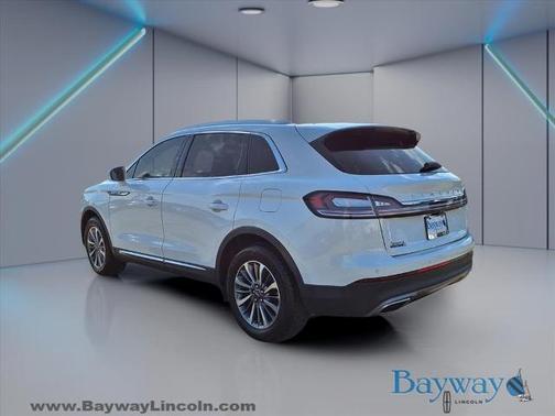 2022 Lincoln Nautilus STANDARD