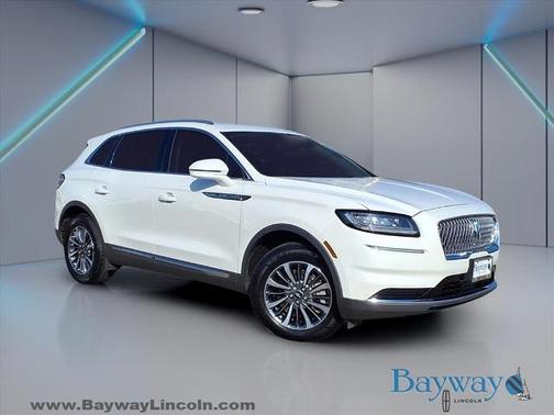 2022 Lincoln Nautilus STANDARD