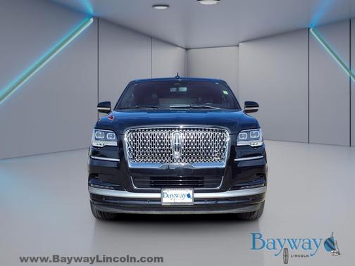 2024 Lincoln Navigator Premiere