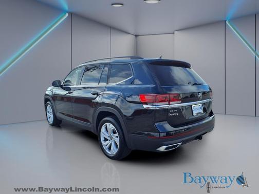 2023 Volkswagen Atlas 3.6L SE w/Technology