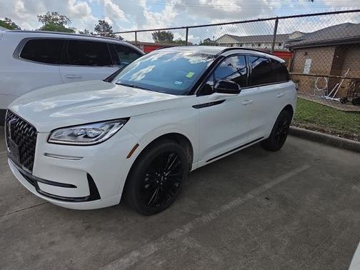PRISTINE WHITE MET 3C 2023 Lincoln Corsair RESERVE