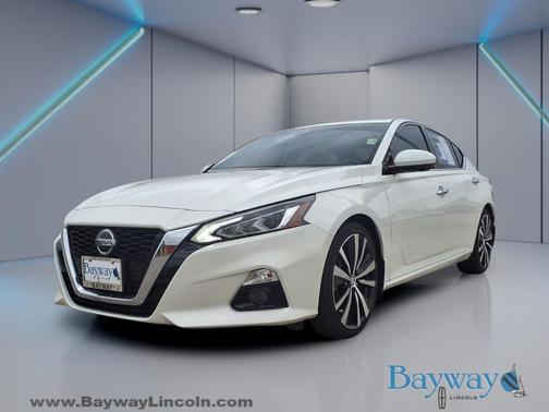 2019 Nissan Altima 2.0 Platinum