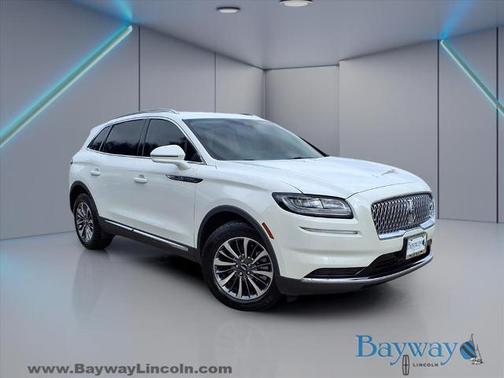 2022 Lincoln Nautilus STANDARD