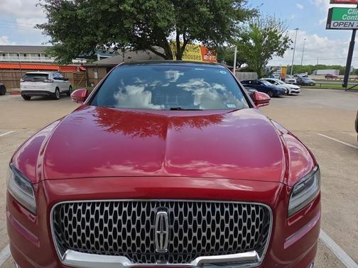 Red Carpet 2021 Lincoln Nautilus Reserve