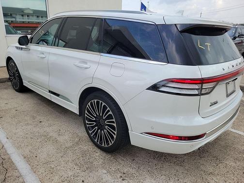 2022 Lincoln Aviator Black Label AWD