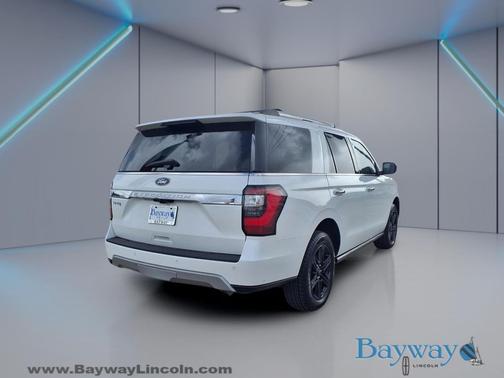 Star White Metallic Tri-Coat 2021 Ford Expedition Limited