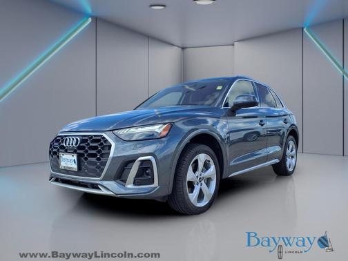 2023 Audi Q5 45 S line Prestige