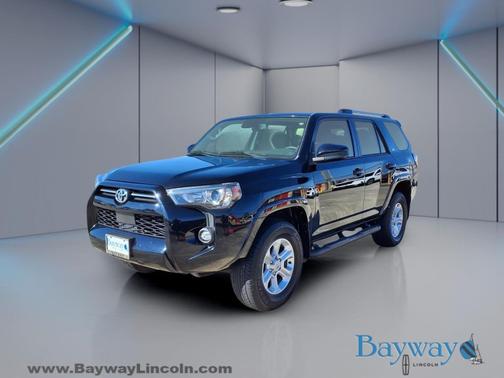 2022 Toyota 4Runner SR5
