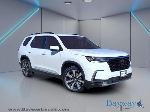 2023 Honda Pilot AWD Elite