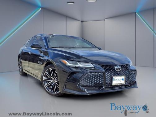 2020 Toyota Avalon Touring