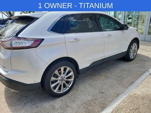 White Platinum 2018 Ford Edge Titanium