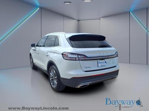 PRISTINE WHITE MET 3C 2023 Lincoln Nautilus STANDARD