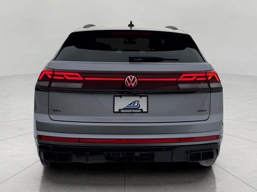 2026 Volkswagen Atlas Cross Sport 2.0T SEL