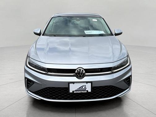 Pyrite Silver Metallic 2026 Volkswagen Jetta 1.4T SE