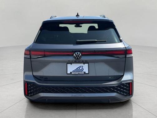 platinum gray metallic 2026 Volkswagen Tiguan 2.0T SE R-Line Black 4MOTION
