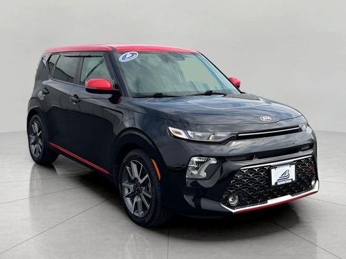 Cherry Black/Red Roof 2020 Kia Soul GT-Line