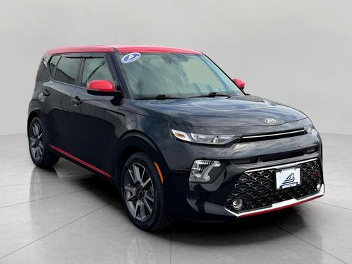 Cherry Black/Red Roof 2020 Kia Soul GT-Line