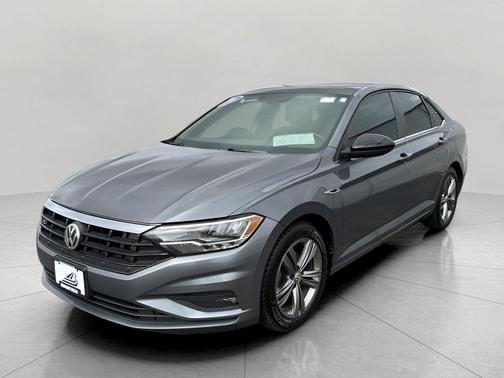 Platinum Gray Metallic 2020 Volkswagen Jetta 1.4T R-Line