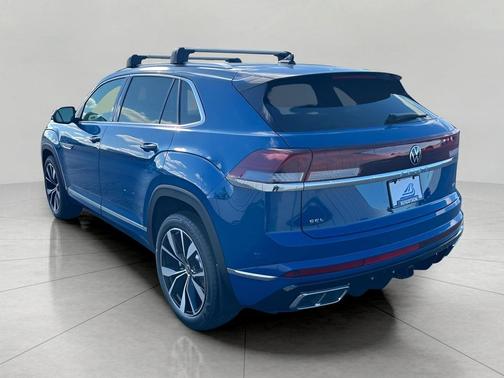 2026 Volkswagen Atlas Cross Sport 2.0T SEL Premium