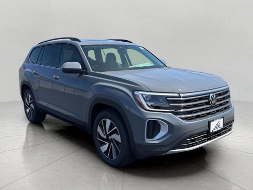 Pure Gray 2026 Volkswagen Atlas 2.0T SE w/Technology 4MOTION