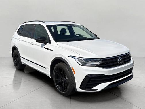 WHITE 2023 Volkswagen Tiguan 2.0T SE R-Line Black 4MOTION