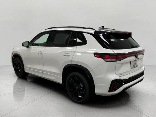 2025 Volkswagen Tiguan 2.0T SE R-Line Black 4MOTION