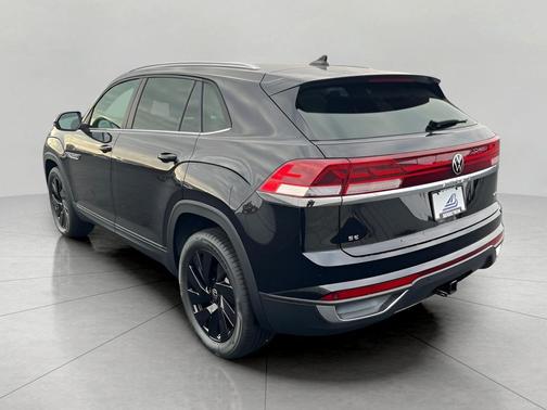 2026 Volkswagen Atlas Cross Sport 2.0T SE w/Technology 4MOTION