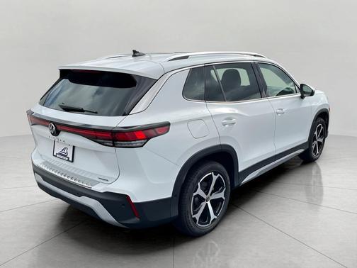 2025 Volkswagen Tiguan 2.0T SE 4MOTION