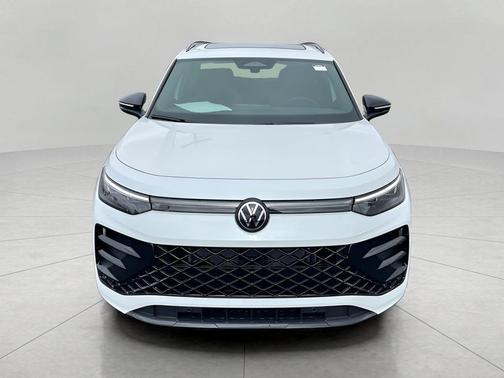2025 Volkswagen Tiguan 2.0T SE R-Line Black 4MOTION