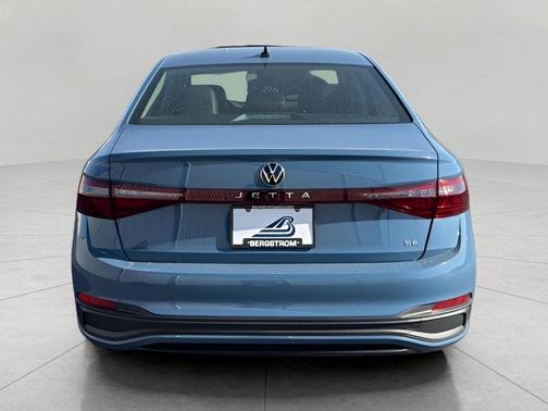 Monterey Blue Pearl 2026 Volkswagen Jetta 1.4T SE
