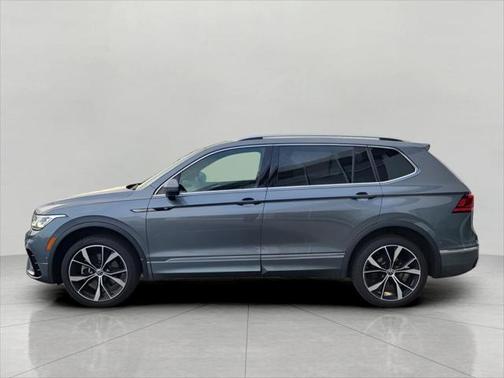 2022 Volkswagen Tiguan 2.0T SEL R-Line 4MOTION
