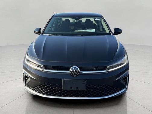 Deep Black Pearl 2026 Volkswagen Jetta 1.4T S