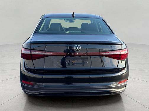 Deep Black Pearl 2026 Volkswagen Jetta 1.4T S