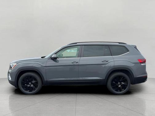 Pure Gray 2026 Volkswagen Atlas 2.0T SE w/Technology 4MOTION