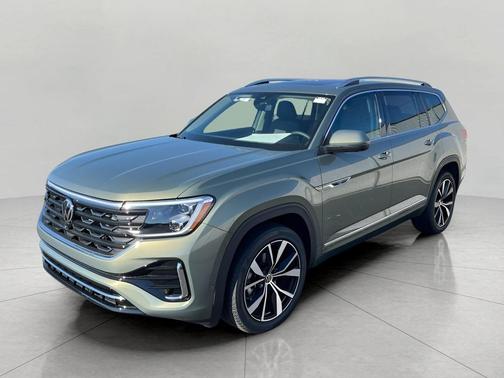 avocado green pearl 2026 Volkswagen Atlas 2.0T SEL Premium R-Line 4MOTION