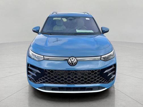 2025 Volkswagen Tiguan 2.0T SEL R-Line 4MOTION