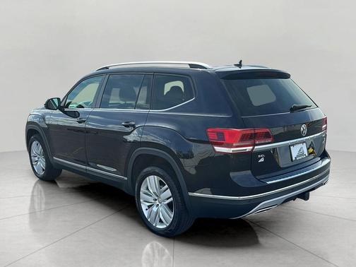 Deep Black Pearl 2019 Volkswagen Atlas 3.6L SEL