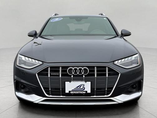 Manhattan Gray Metallic 2023 Audi A4 allroad Prestige 45 TFSI quattro S tronic
