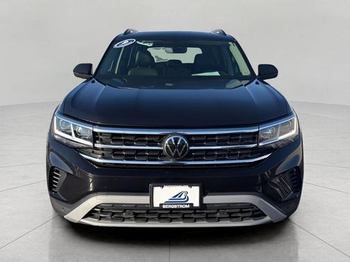 2023 Volkswagen Atlas 3.6L SE w/Technology