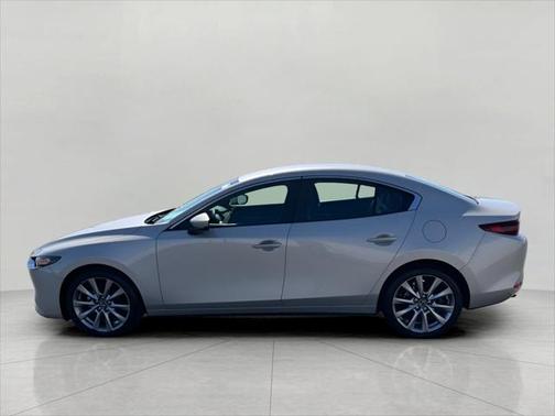 2022 Mazda Mazda3 FWD w/Select Package