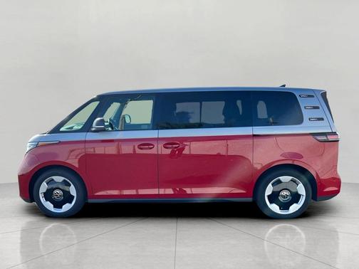 2025 Volkswagen ID. Buzz Pro S Plus with 4MOTION