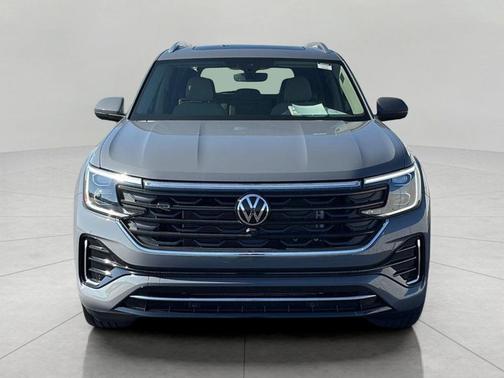 Pure Gray 2026 Volkswagen Atlas 2.0T SEL Premium R-Line 4MOTION
