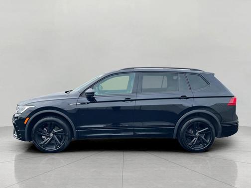 2023 Volkswagen Tiguan 2.0T SE R-Line Black 4MOTION