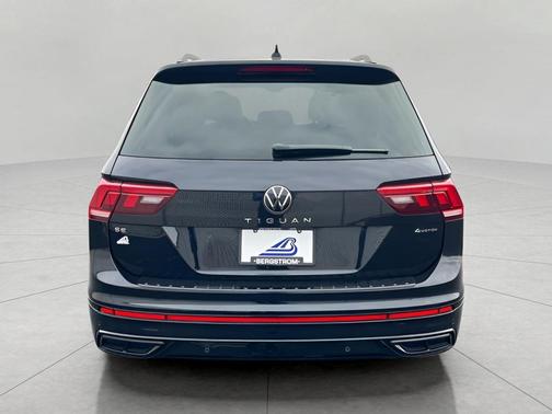 2023 Volkswagen Tiguan 2.0T SE R-Line Black 4MOTION