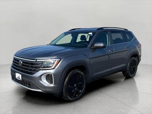 2025 Volkswagen Atlas 2.0T SE w/Technology 4MOTION