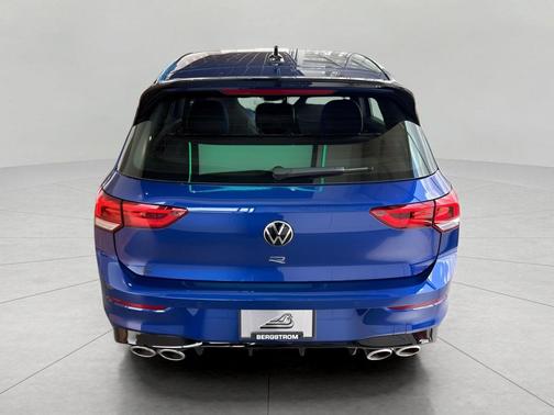 lapiz blue metallic 2026 Volkswagen Golf R 2.0T DSG