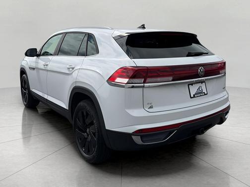 2025 Volkswagen Atlas Cross Sport 2.0T SE w/Technology 4MOTION