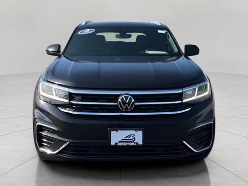 Deep Black Pearl 2020 Volkswagen Atlas Cross Sport 3.6L V6 SEL 4MOTION
