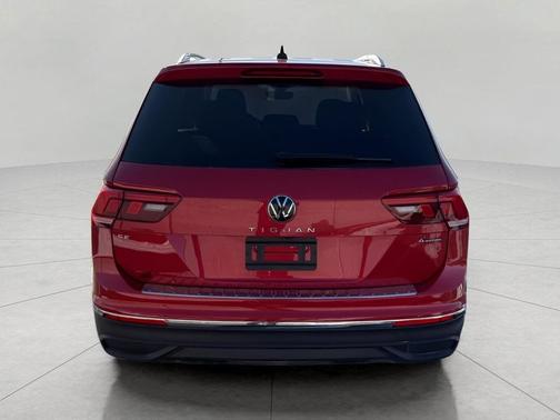 2023 Volkswagen Tiguan 2.0T SE 4MOTION